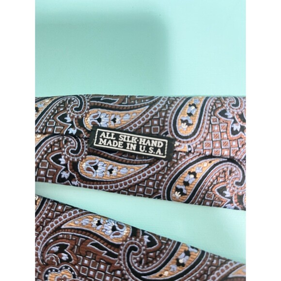 J.Z. Richards Men’s Silk Tie Made In USA Brown Multicolor Paisley New 3.5x60” - Picture 4 of 8